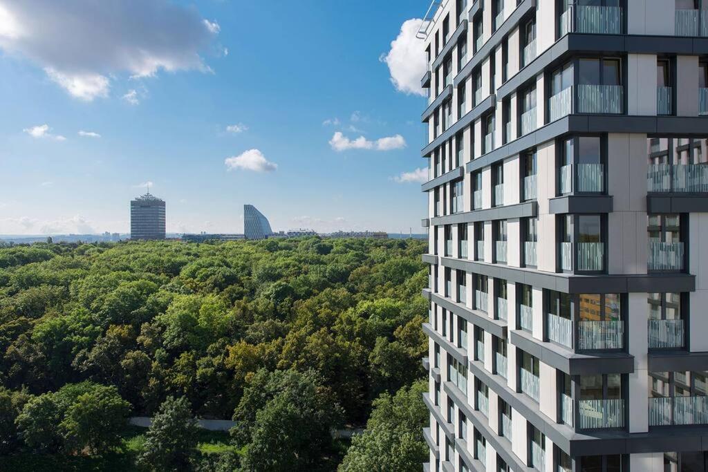 Centrum Park Studio Прага Екстер'єр фото